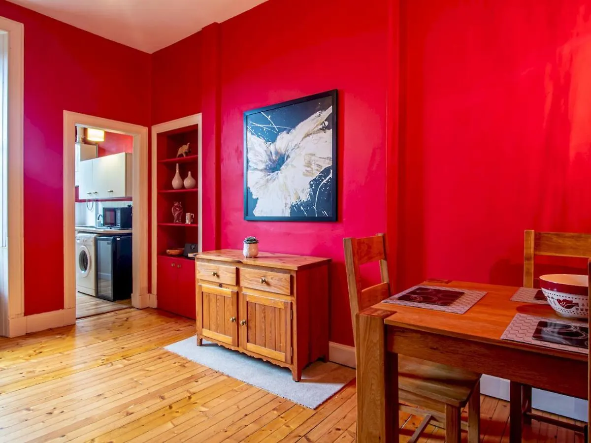 Pass The Keys Beautiful And Bright Georgian Style Morningside Apartment Edinburgh